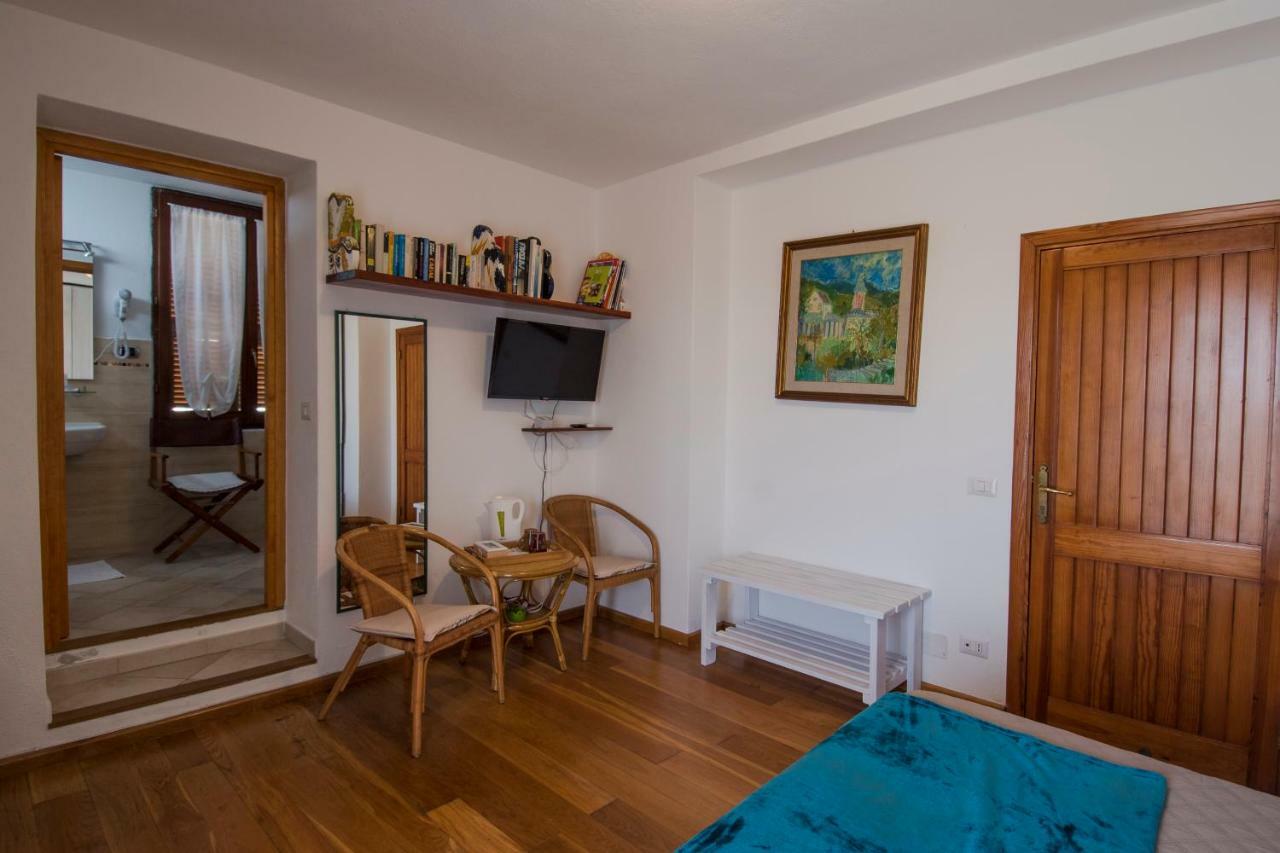 La Chicca Di Francesca Bed & Breakfast Santa Teresa Gallura Exterior photo
